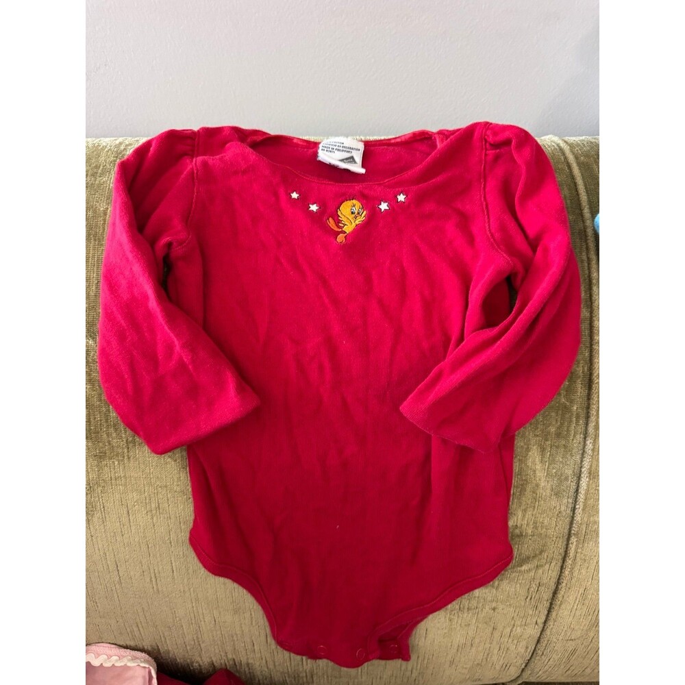 Vintage 1990s Red Looney Tunes 24 Months